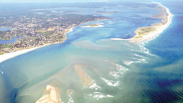 Rising global sea level to wash out coastal tourism?