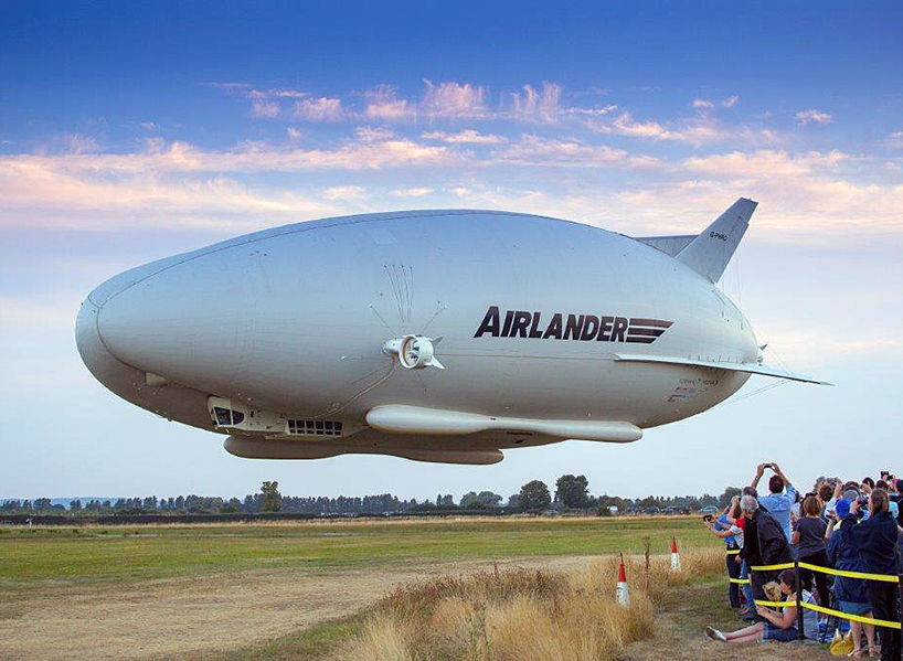 AIRLANDER 10