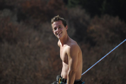Friedi Kühne Free Solos 110 Meter Highline