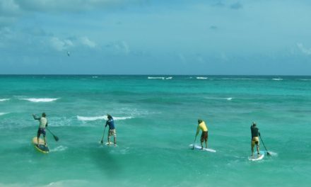 STAND UP PADDLE RACING